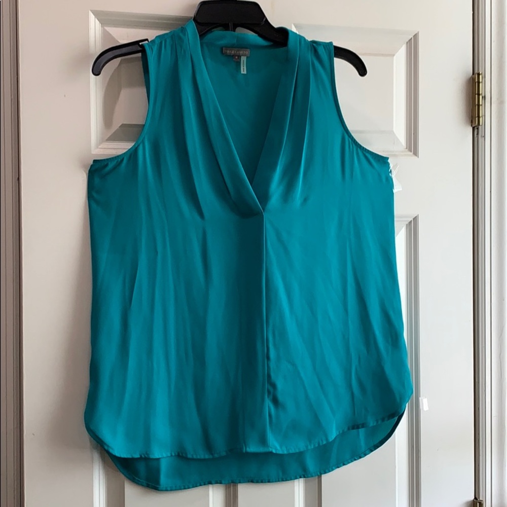 2 pcs Vince Camuto Tank Top Medium Size